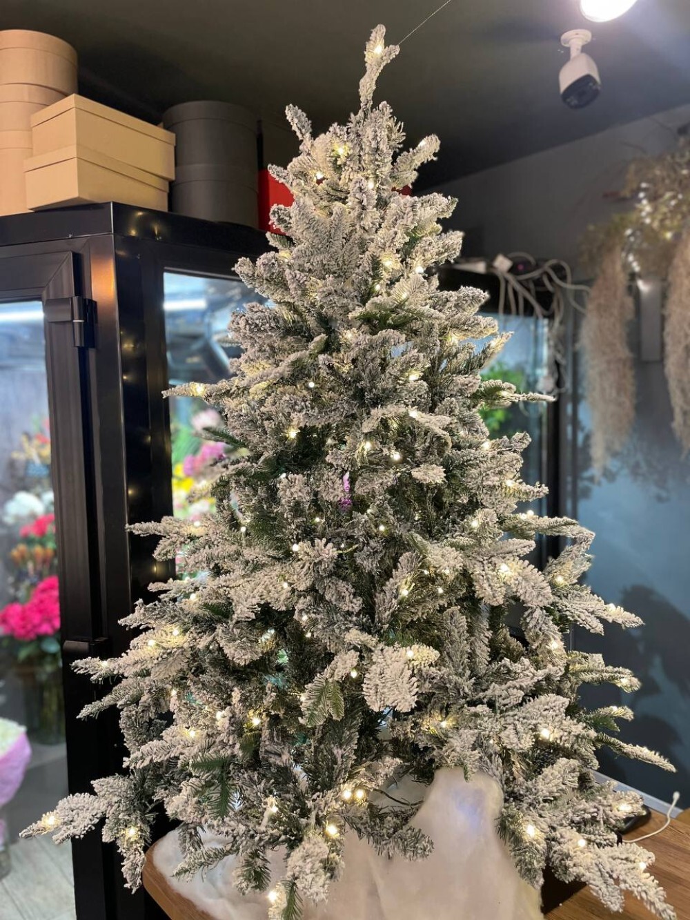 Ель искусственная заснеженная 152 см Karlsbach