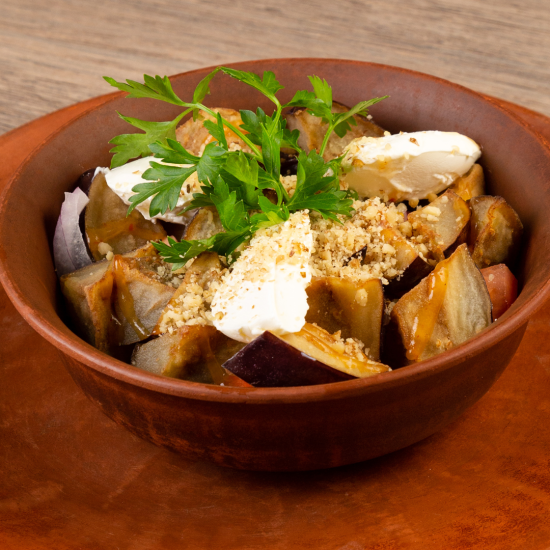 Салат с баклажанами и сливочным сыром