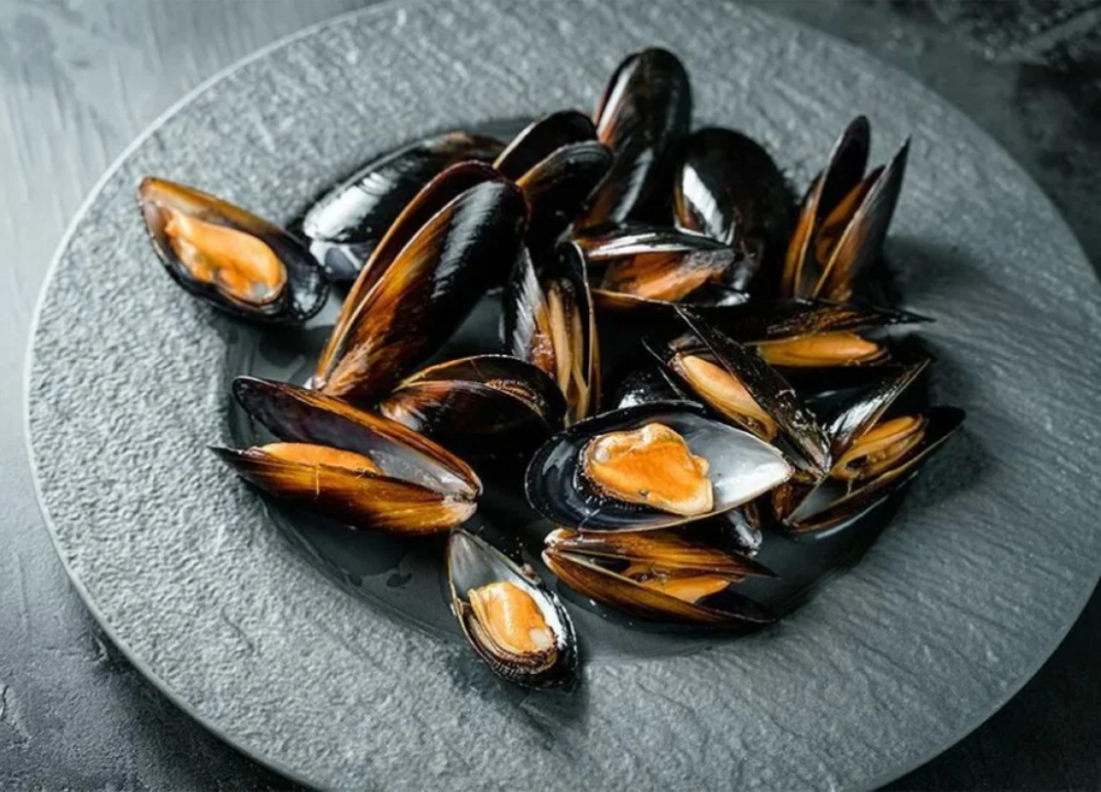 Мидии Чили в чесночно-сливочном соусе