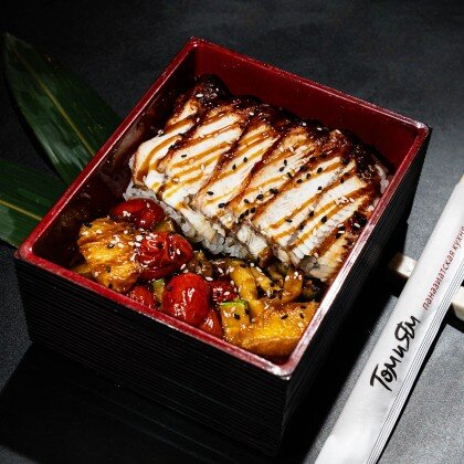 УНАДЗЮ С ТОМЛЕНЫМИ ОВОЩАМИ