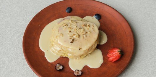 Панкейки в карамельном соусе