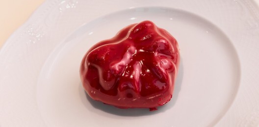 Муссовое пирожное "Сердце"