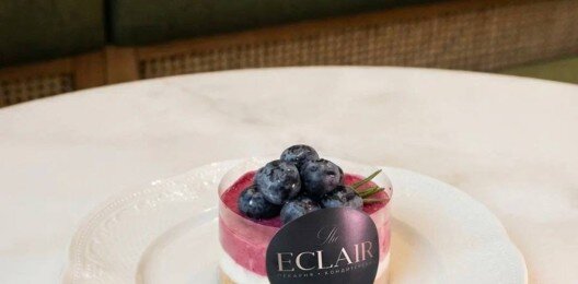 Чизкейк "Черная смородина-голубика