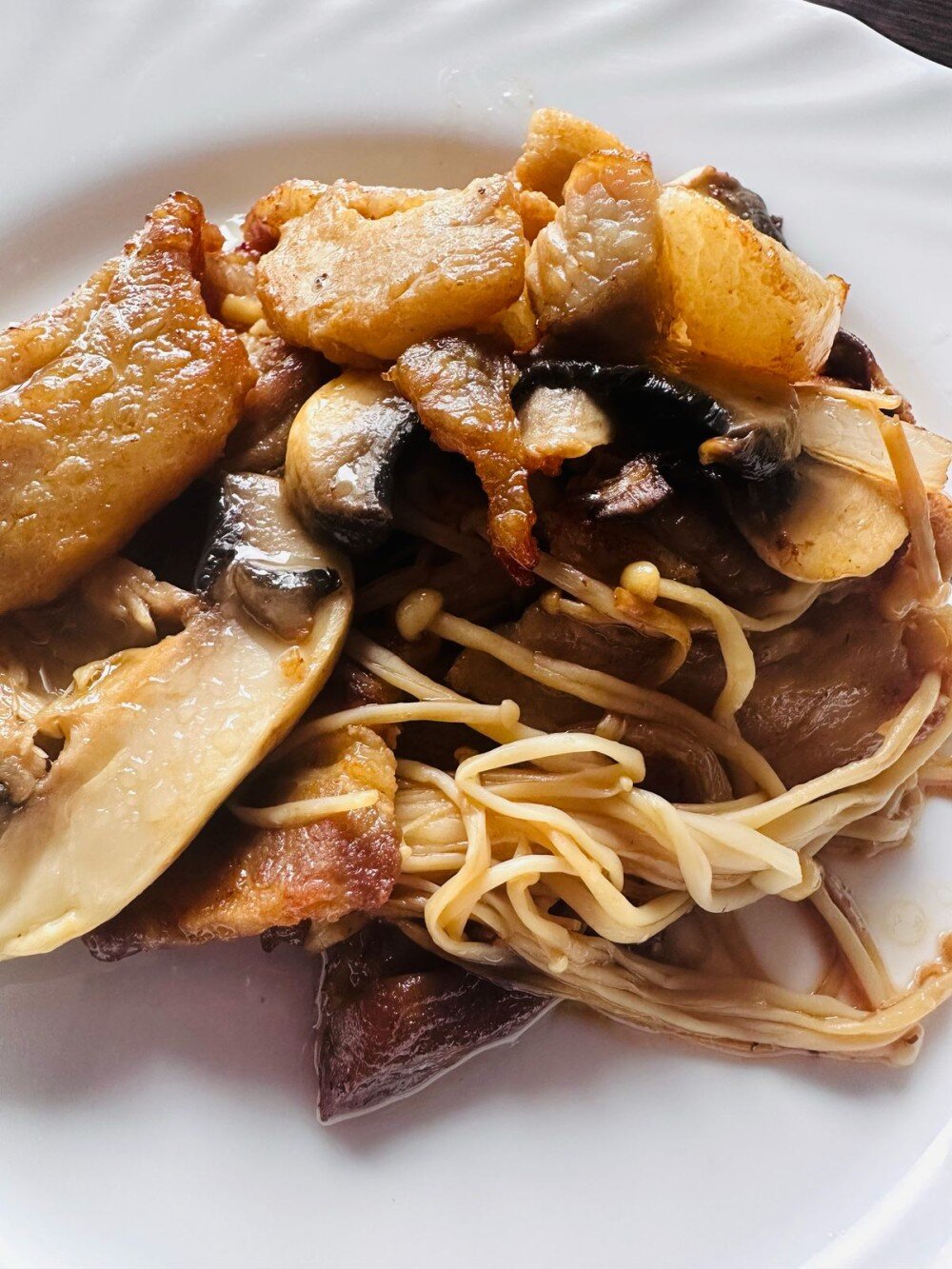 #54 Свинина с шампиньонами и грибами Эноки