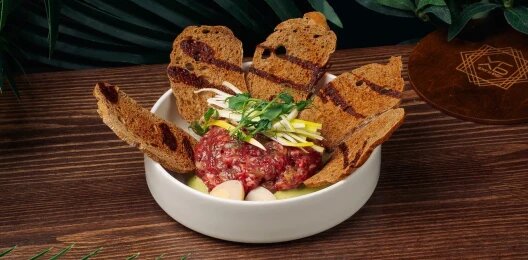 Тар тар из мраморной говядины