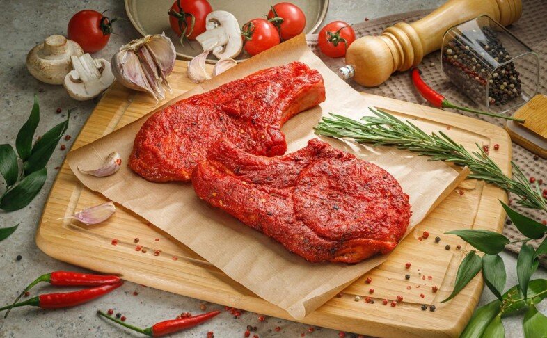 АНТРЕКОТ В КРАСНОМ СОУСЕ