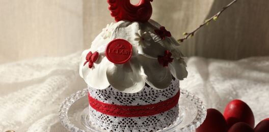 Кулич бездрожжевой с апельсиновыми цукатами.