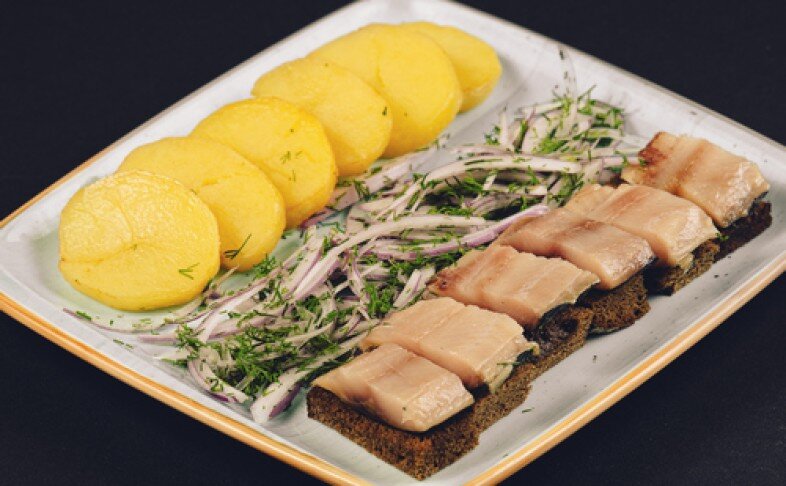 Селедка с картофелем