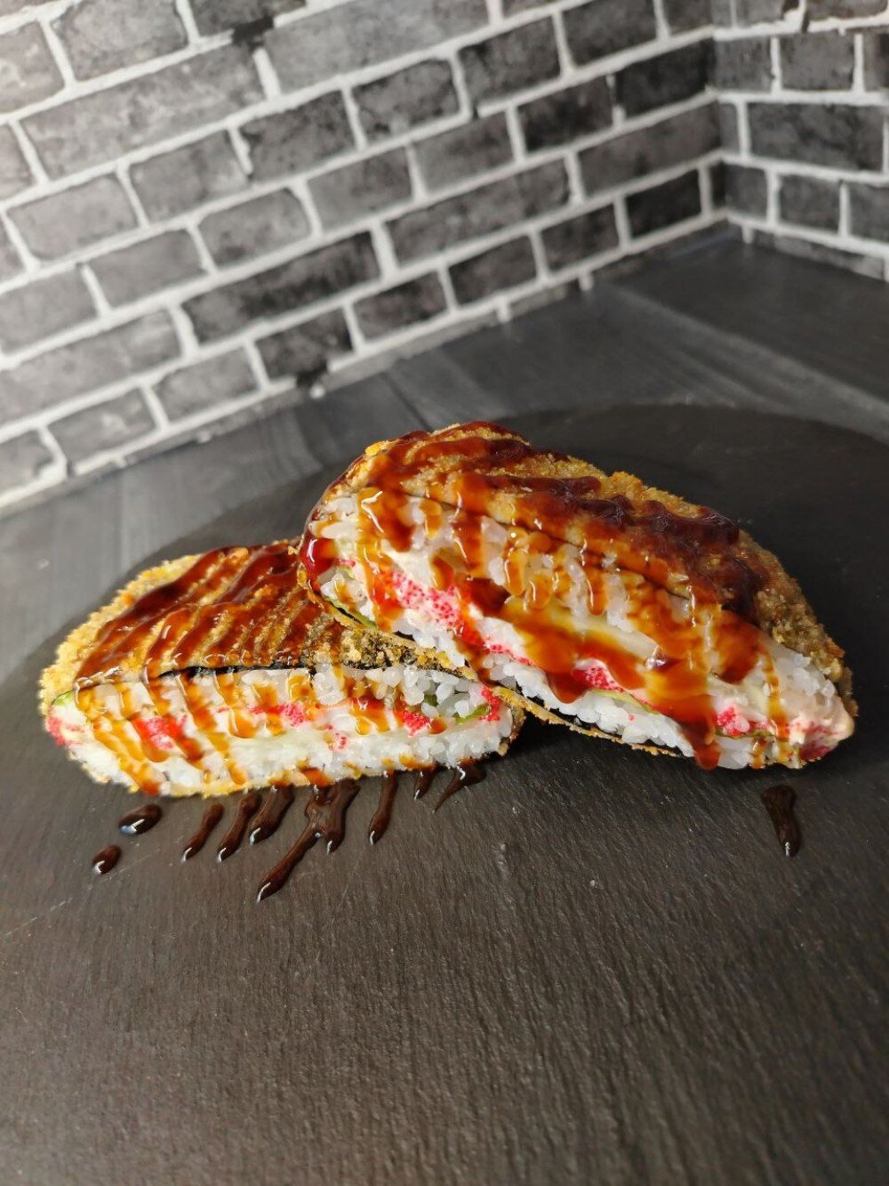 Суси бургер с лососем