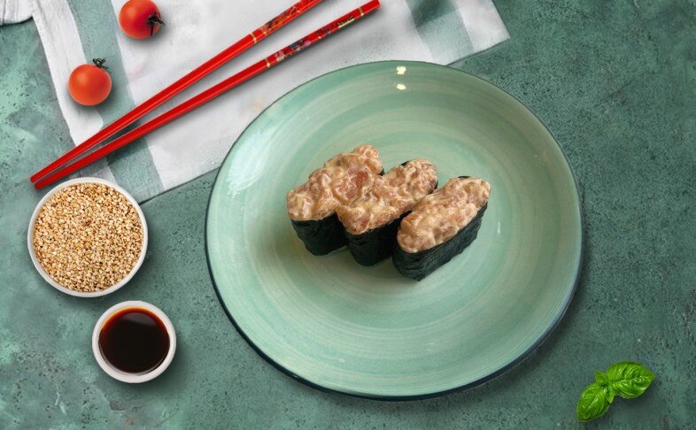 Суши Спайси Лосось 3 шт