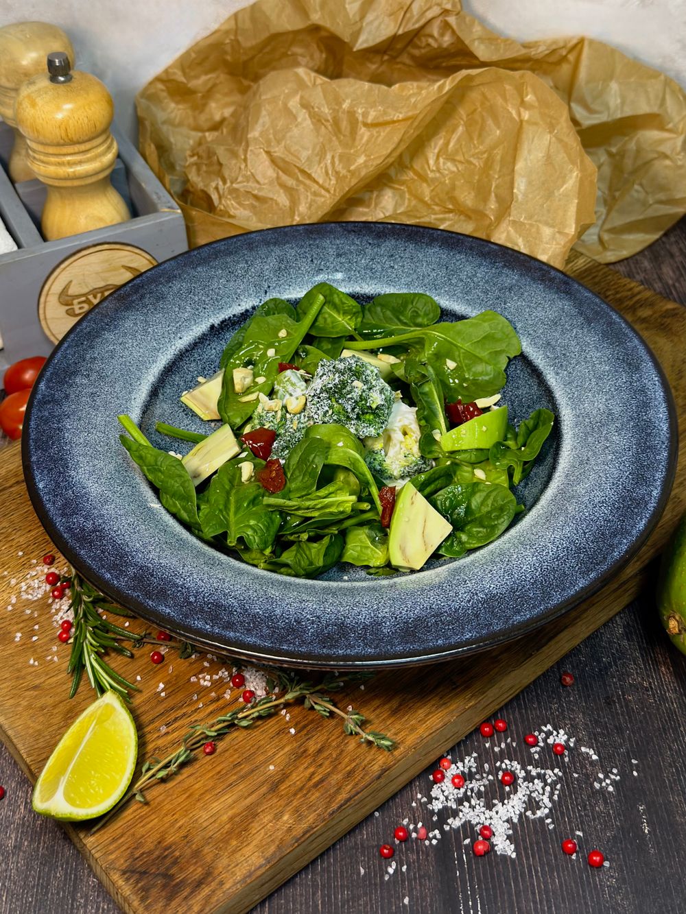 Салат Зеленый с йогуртовой запрвкой