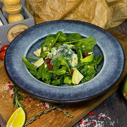 Салат Зеленый с йогуртовой запрвкой