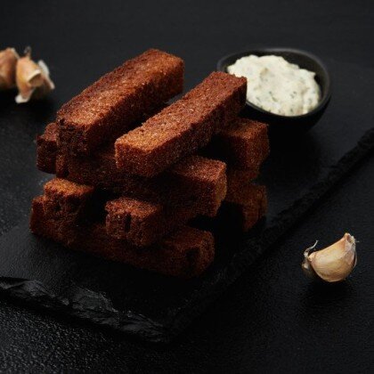 Гренки чесночные