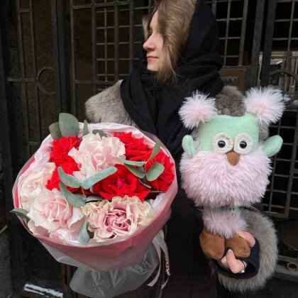 Комбо "Букет красный + игрушка М"