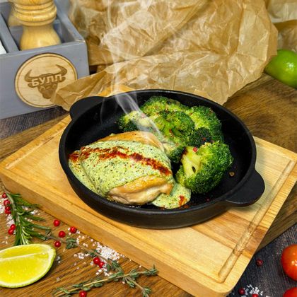 Курина грудка с брокколи