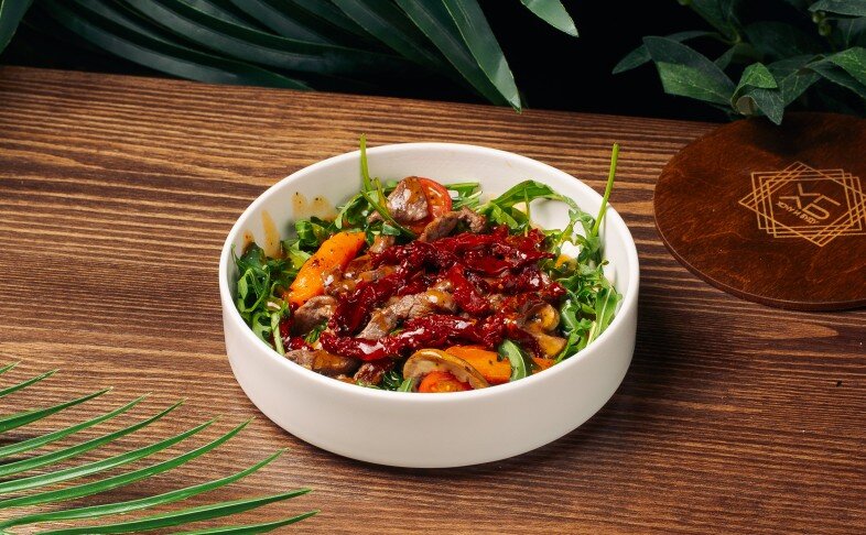 Салат с говядиной