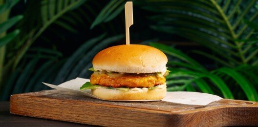 Бургер с птицей