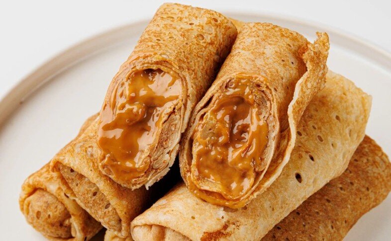 БЛИНЧИКИ СО СГУЩЕНКОЙ