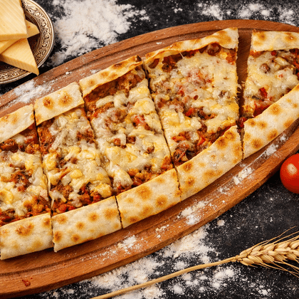 Лепешка сырная