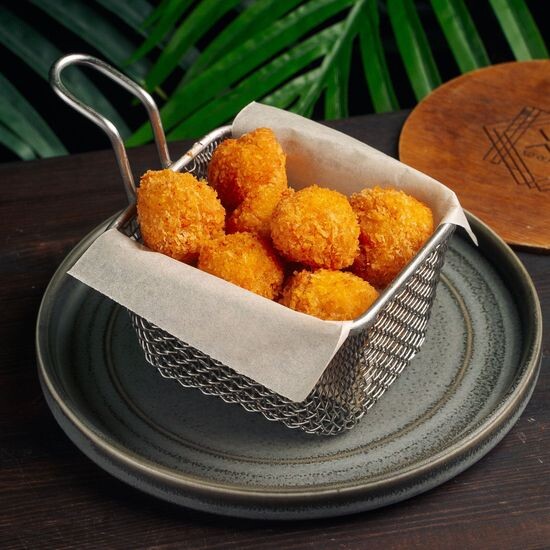 Моцарелла во фритюре