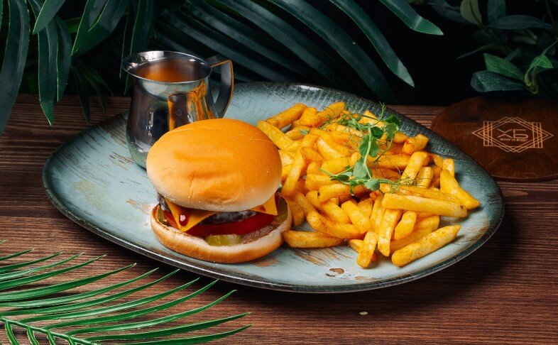 Сырный бургер