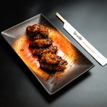 Крылья Том Ям