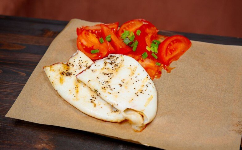 Стейк из кальмара