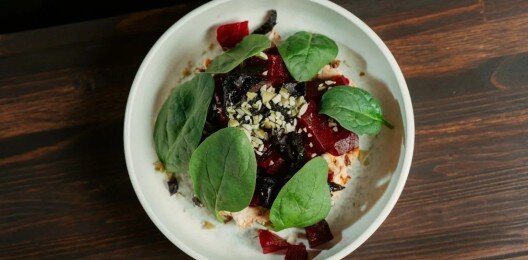 Салат из свеклы и сыра