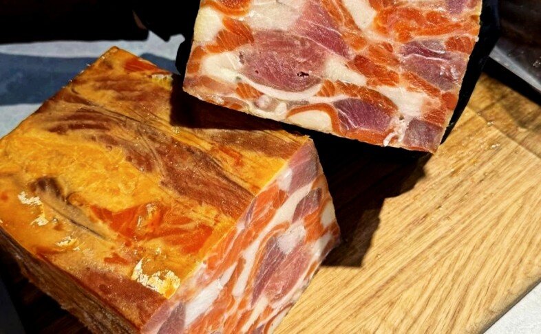 Рулет мраморный х/к