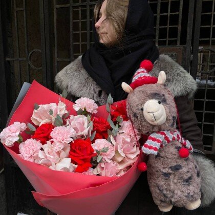 Комбо "Букет красный + игрушка L"