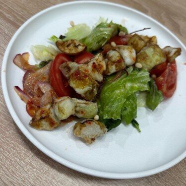 Салат с хрустящими баклажанами