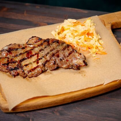 Стейк из свиной шеи