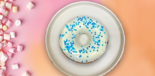 Пончик в шоколадной глазури