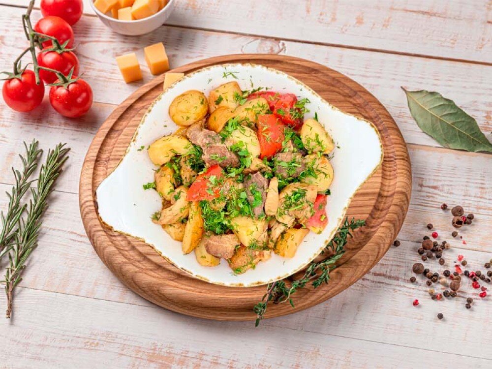 Свинина с овощами, 300 г