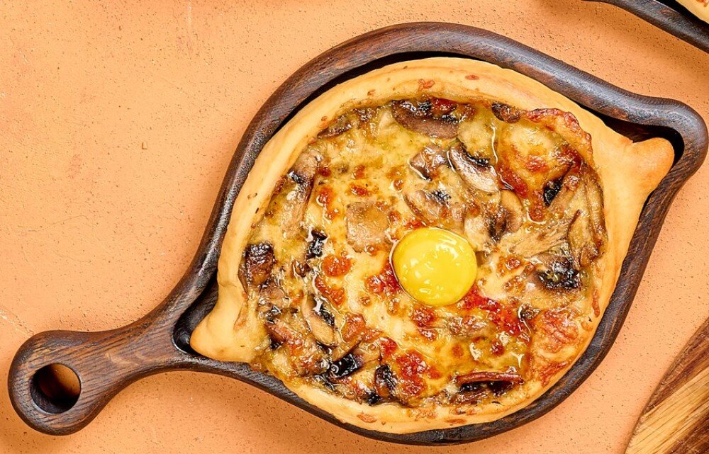 Хачапури по-Аджарски с грибами