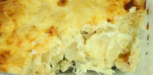 Картофель запеченный со сметаной и сыром (вес 150 гр)