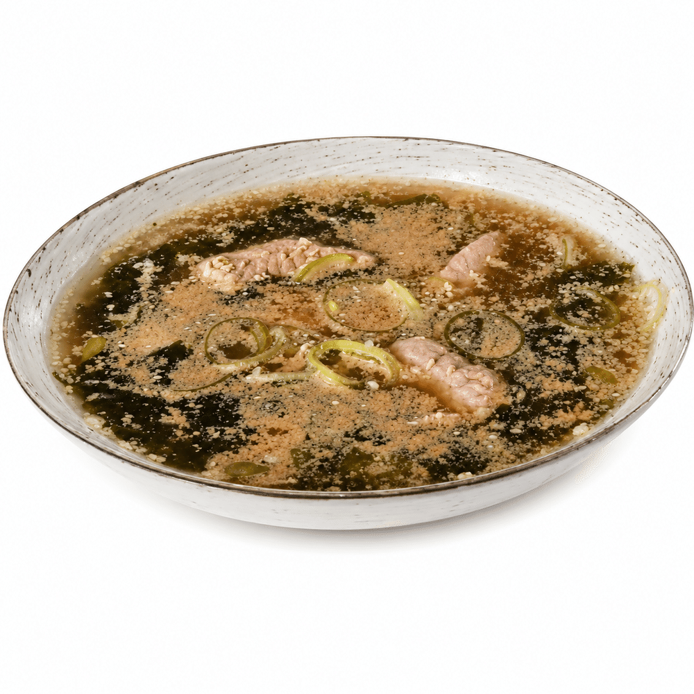 Мисо сиру спайс сяке (мисо суп с острым соусом и лососем)