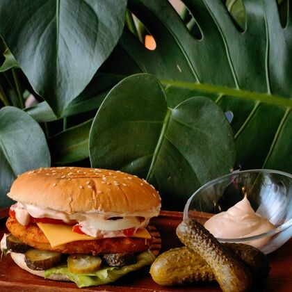 Бургер Чик Норрис