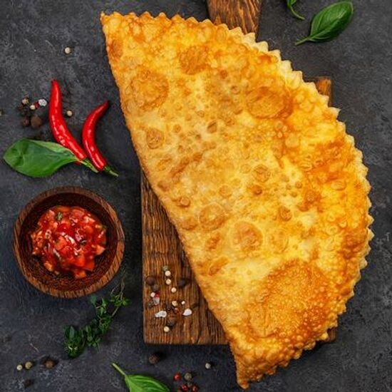 Чебурек с картофелем и грибами